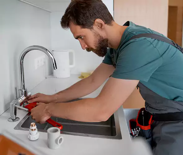 Professional Faucet Replacement Specialist in Visalia, CA: Schedule Affordable Faucet Replacement Services with Us